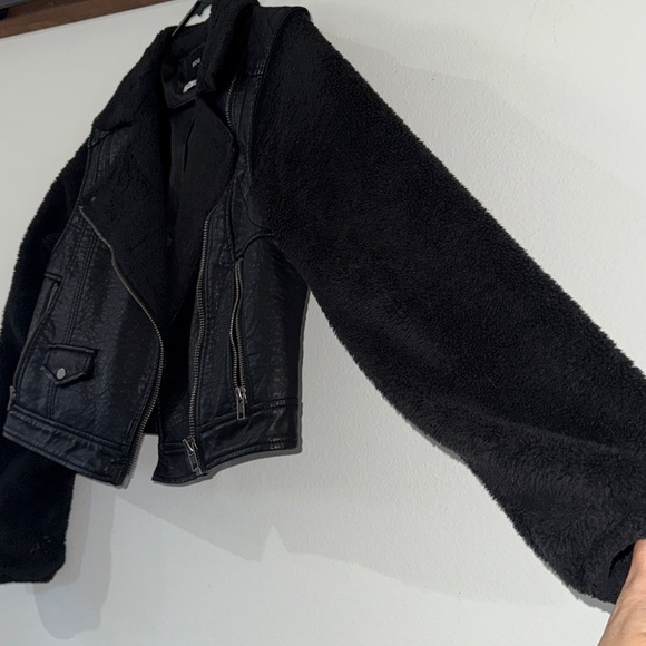 BDG faux leather and fuzzy jacket - Picture 6 of 8